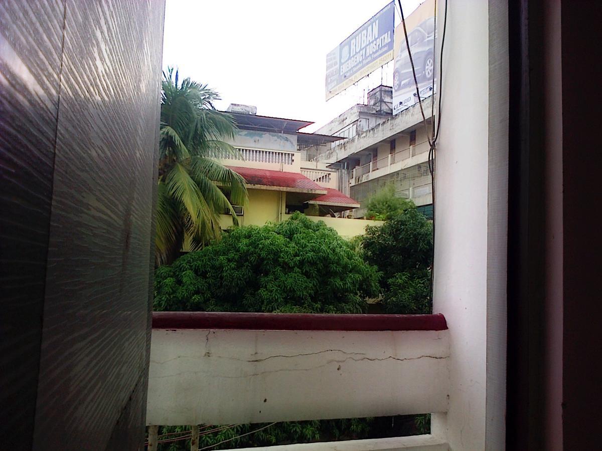 Hotel Mega Palace Patna (Bihar) Bagian luar foto